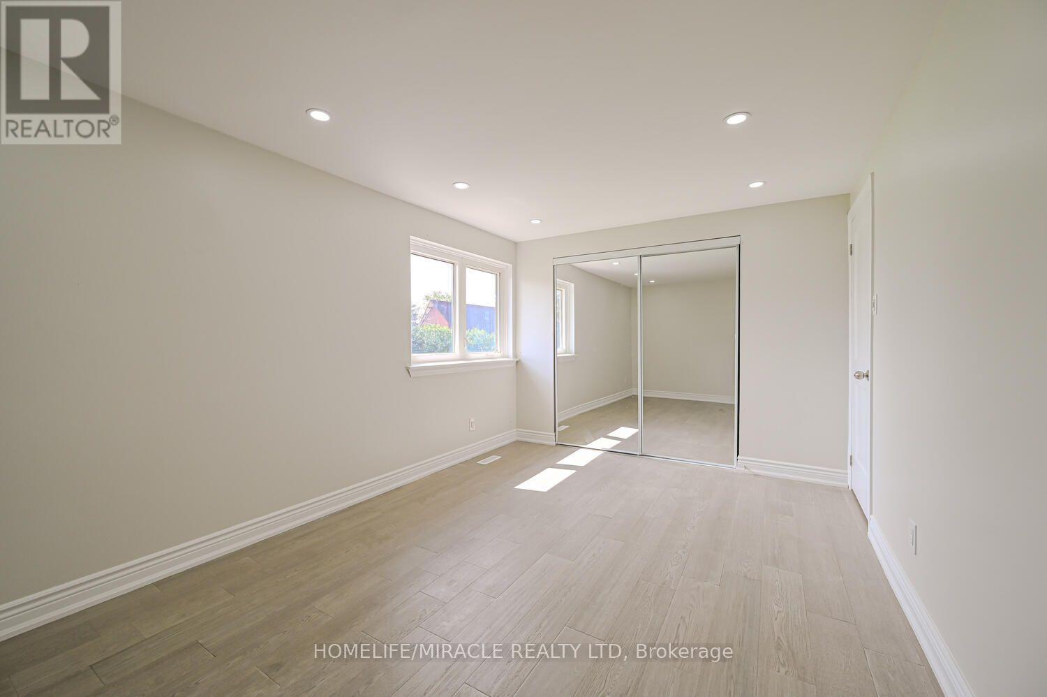 125 - 6466 Finch Avenue W, Toronto, ON - Indoor Photo Showing Other Room