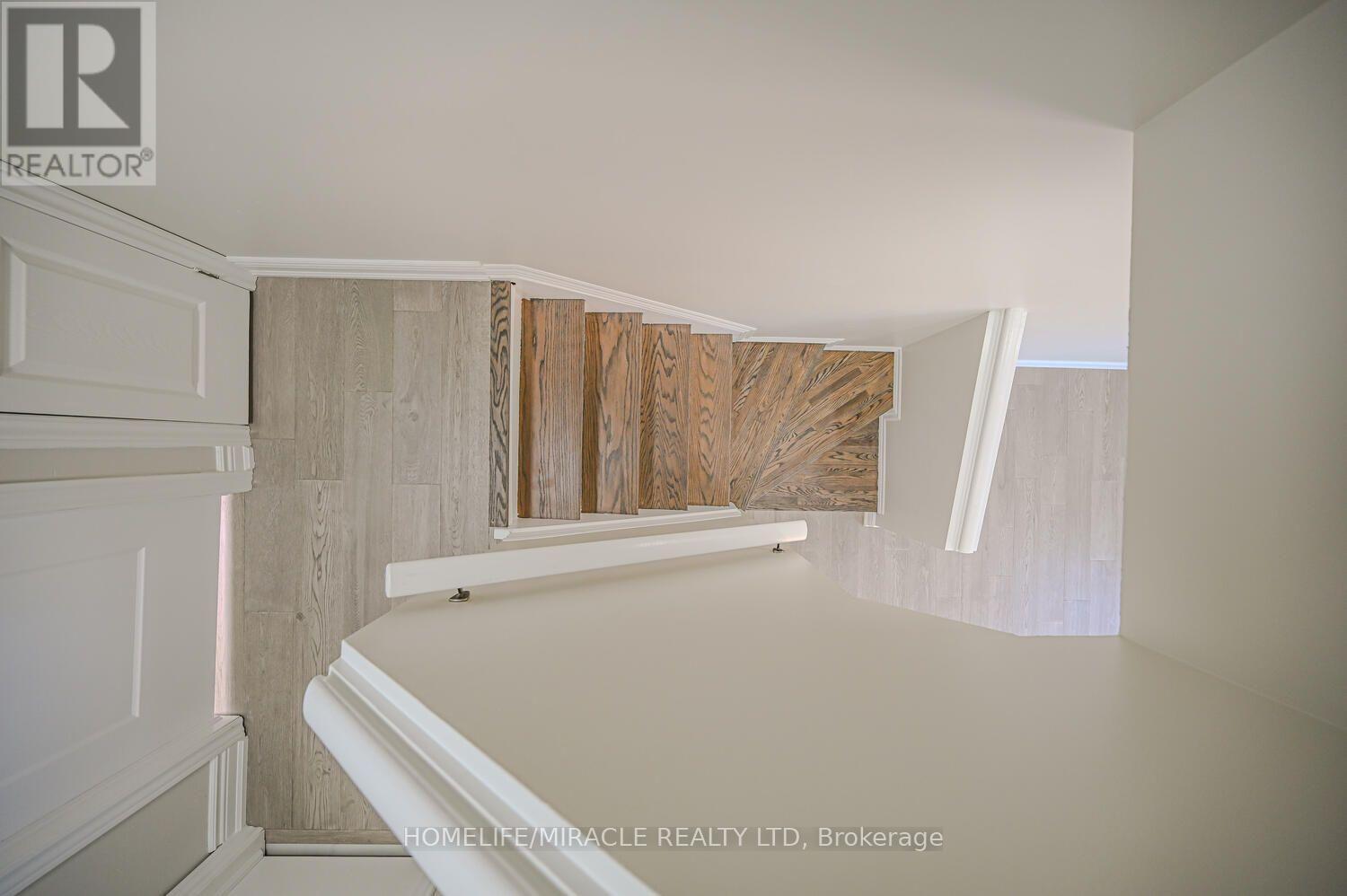 125 - 6466 Finch Avenue W, Toronto, ON - Indoor Photo Showing Other Room