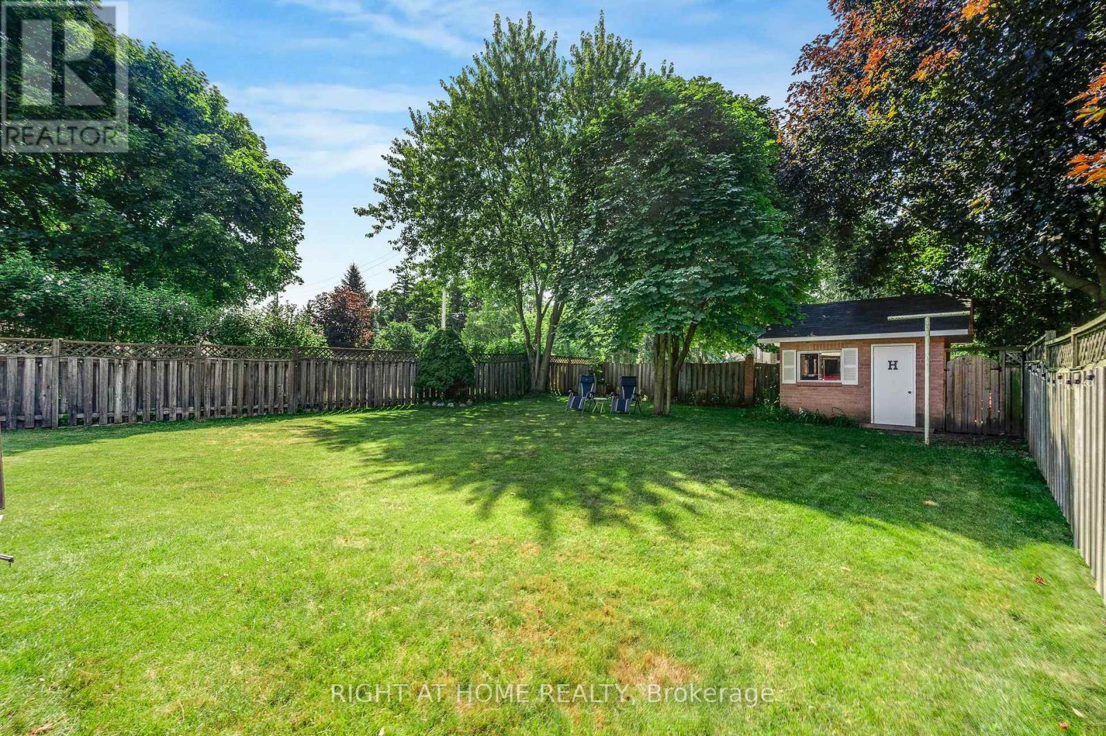 123 Benn Drive, Cambridge, ON - Outdoor
