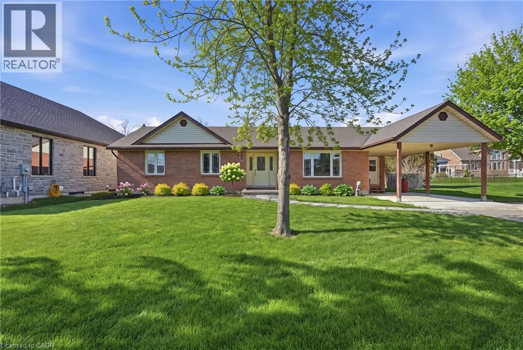 133 New Lakeshore Road, Port Dover, ON - Outdoor