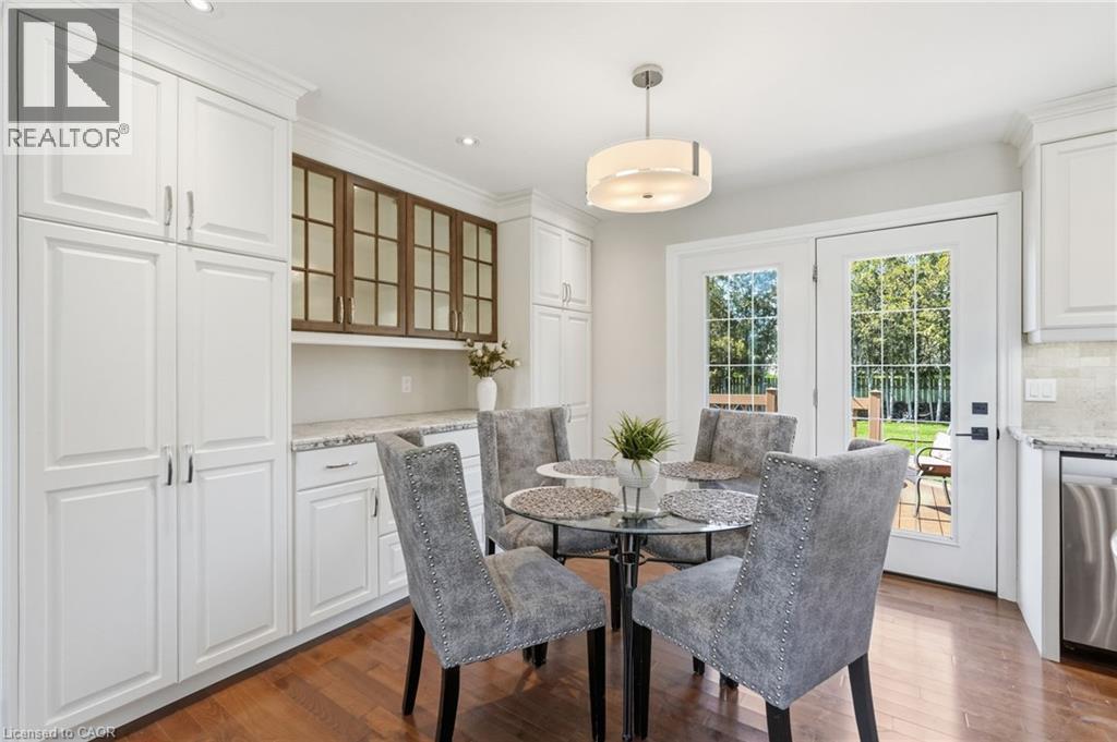 133 New Lakeshore Road, Port Dover, ON - Indoor Photo Showing Dining Room