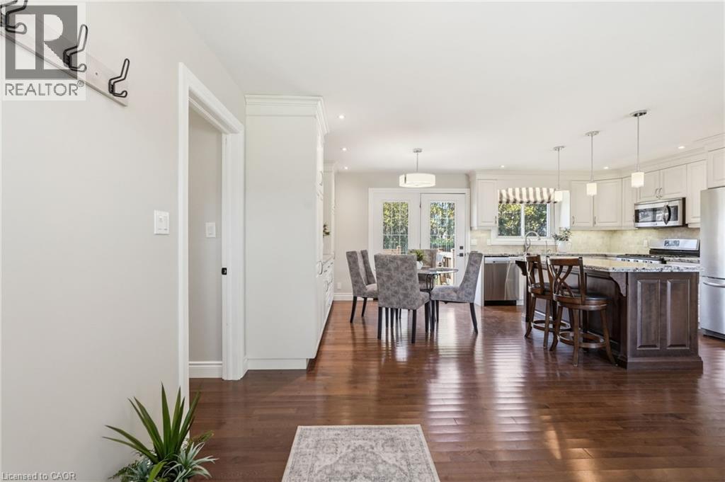 133 New Lakeshore Road, Port Dover, ON - Indoor