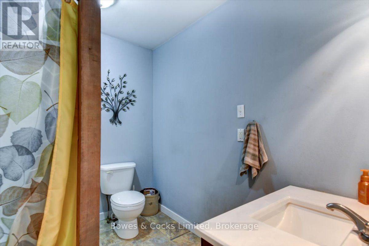 89 Jack Lake Road, North Kawartha, ON - Indoor Photo Showing Bathroom