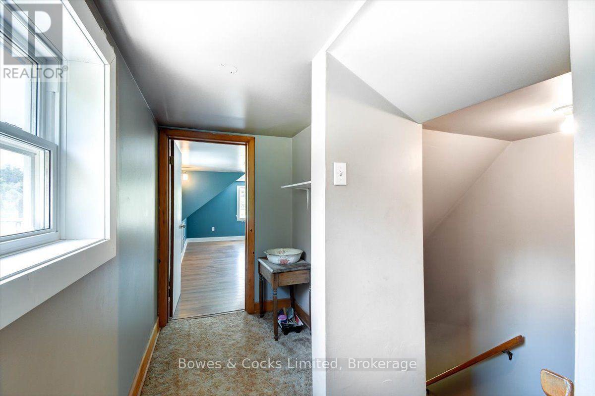 89 Jack Lake Road, North Kawartha, ON - Indoor Photo Showing Other Room
