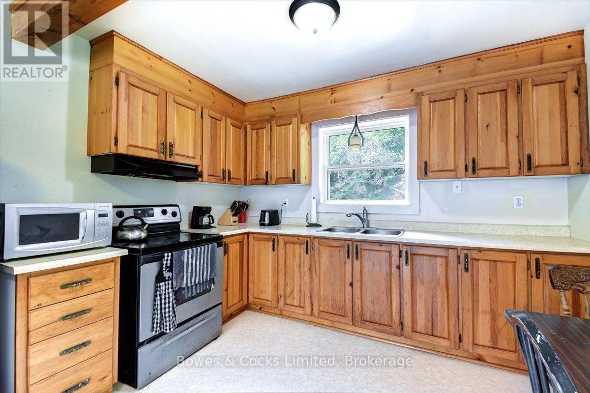 89 Jack Lake Road, North Kawartha, ON - Indoor Photo Showing Kitchen With Double Sink
