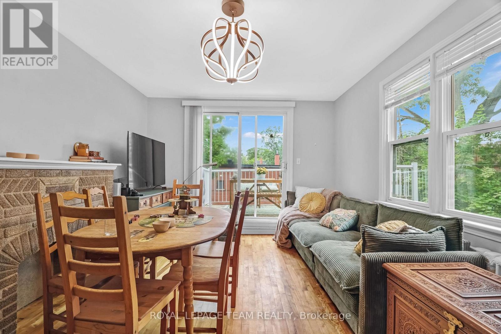 548 Maclaren Street, Ottawa, ON - Indoor
