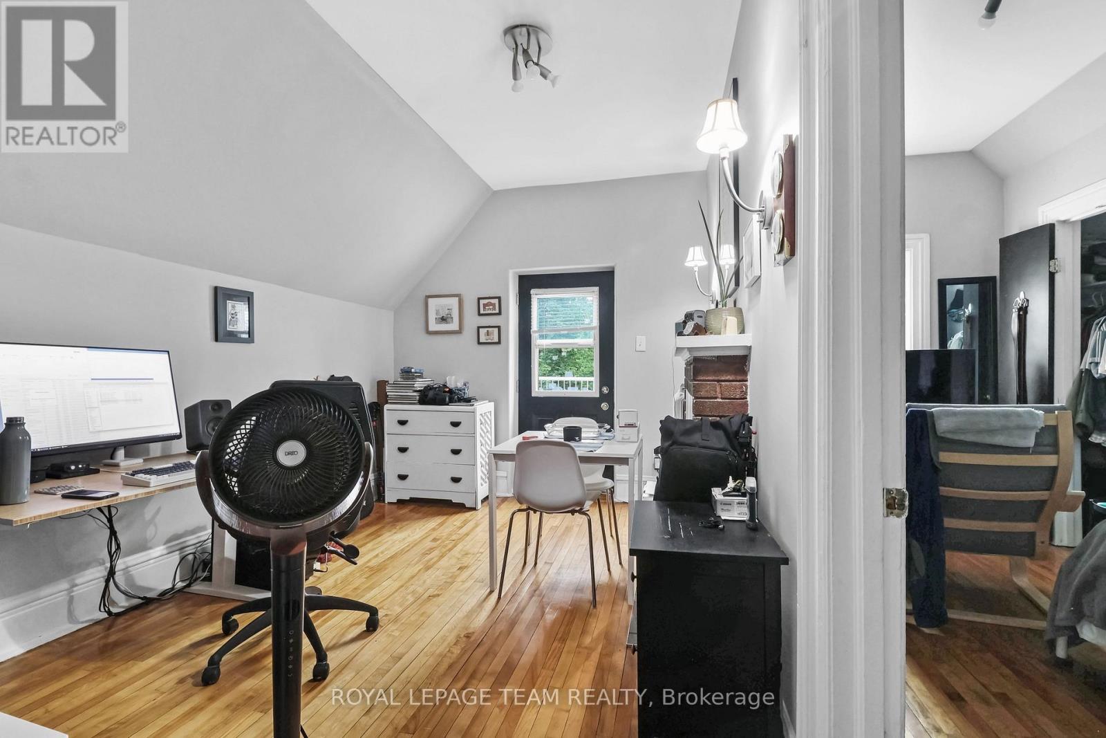 548 Maclaren Street, Ottawa, ON - Indoor Photo Showing Office