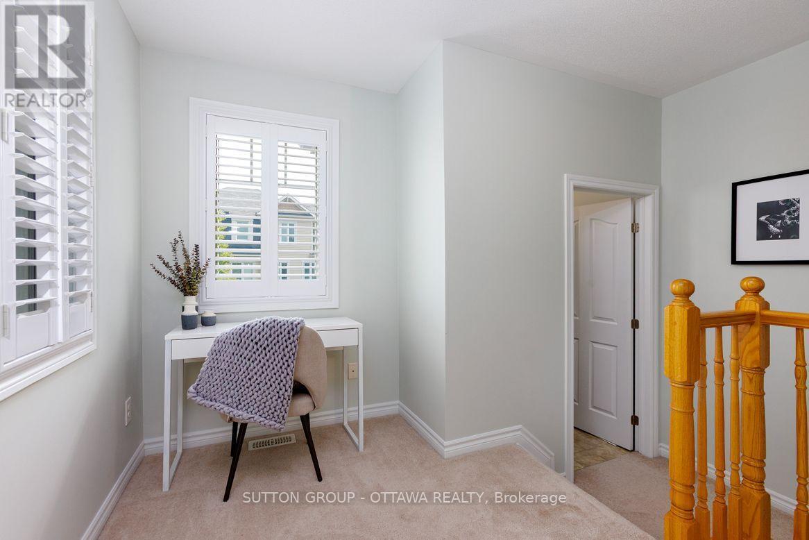 2719 Grand Canal Street, Ottawa, ON - Indoor