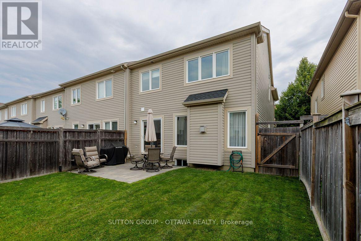 2719 Grand Canal Street, Ottawa, ON - Outdoor With Exterior