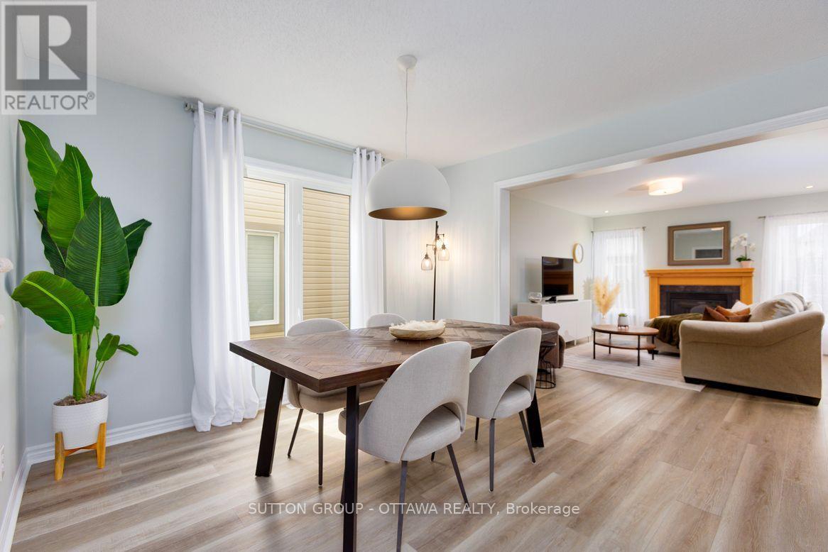 2719 Grand Canal Street, Ottawa, ON - Indoor