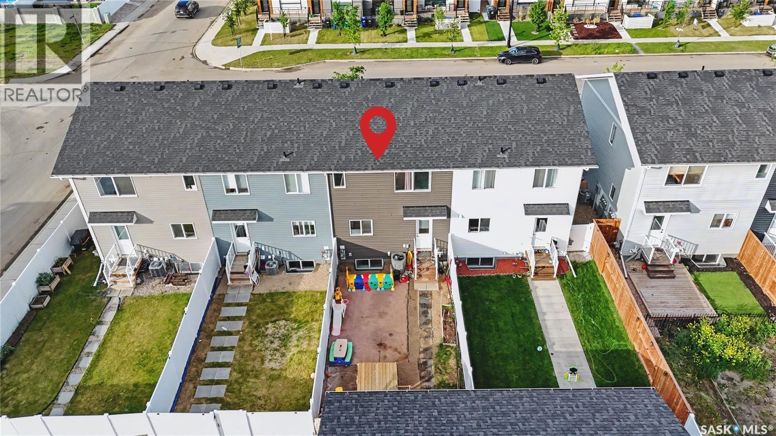 106 Westfield Road, Saskatoon, SK - Outdoor