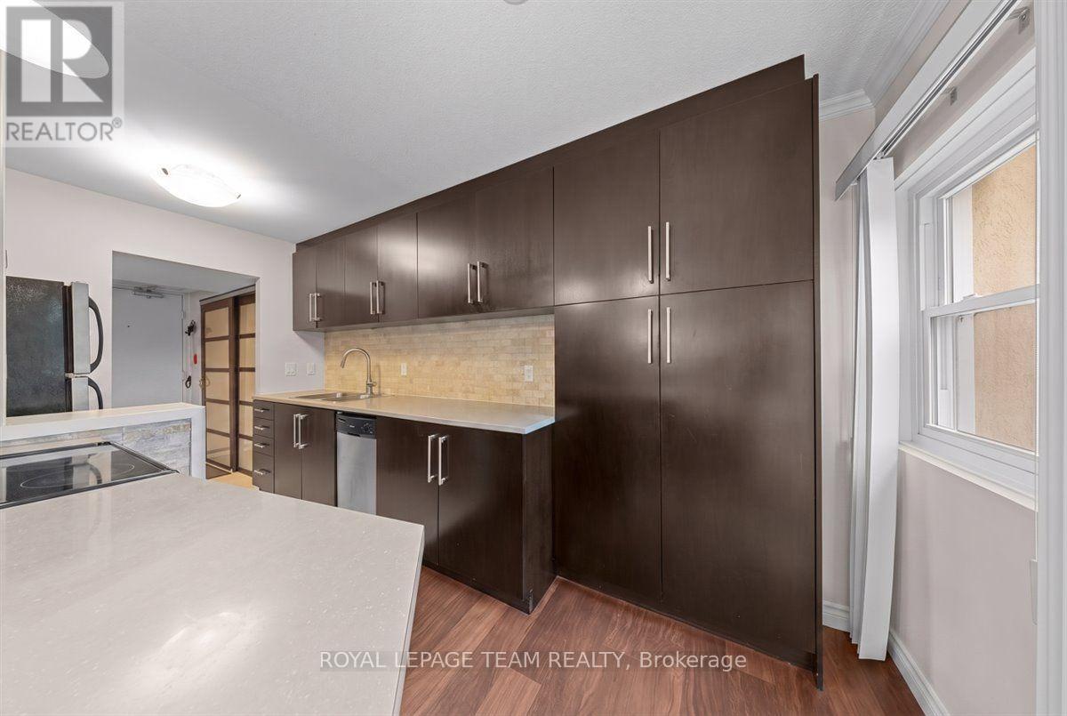 201 - 12 Corkstown Road, Ottawa, ON - Indoor Photo Showing Kitchen