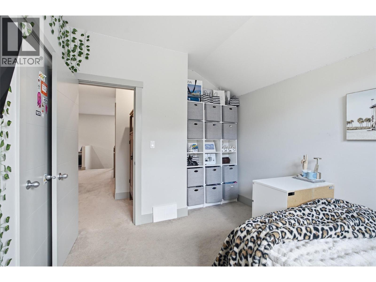 1488 Dunbar Drive, Kamloops, BC - Indoor Photo Showing Bedroom