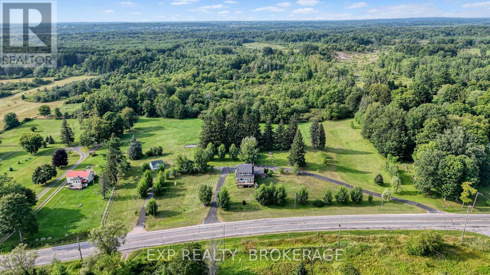 4682 County 2 Road, Front Of Leeds & Seeleys Bay, ON - Outdoor With View