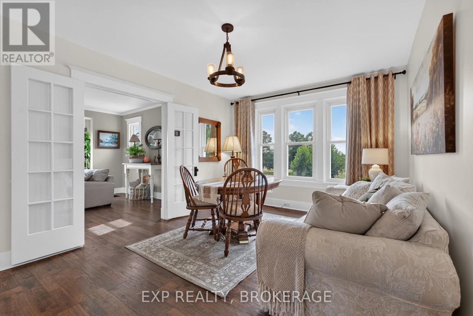 4682 County 2 Road, Front Of Leeds & Seeleys Bay, ON - Indoor