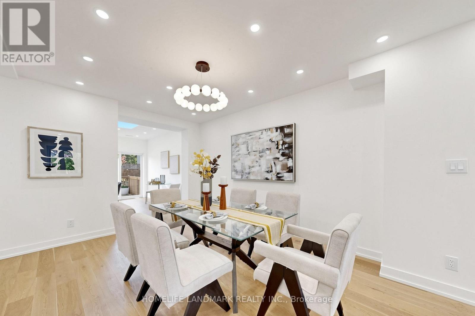 55 Chilton Road, Toronto, ON - Indoor Photo Showing Dining Room