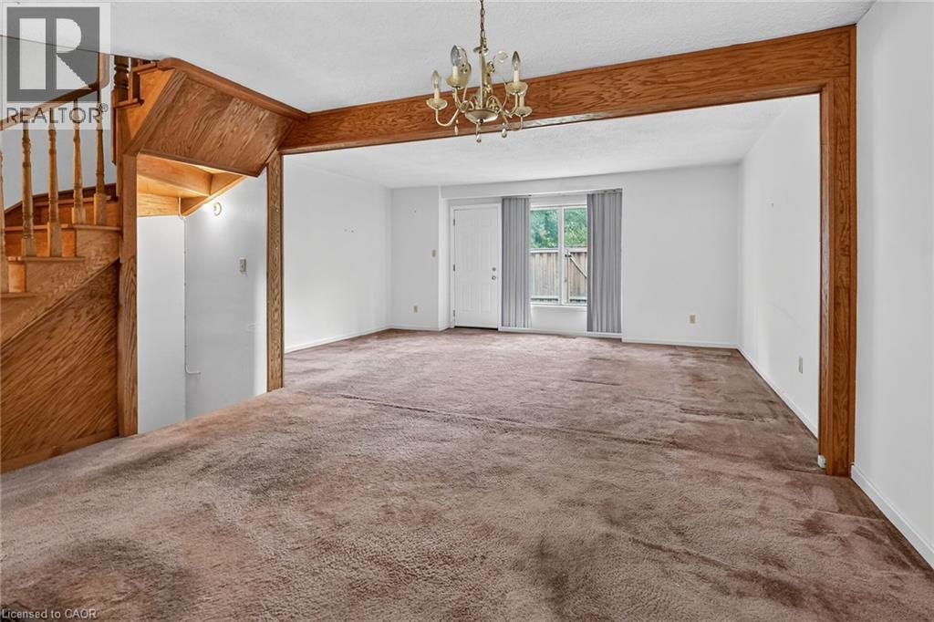 125 Bonaventure Drive Unit# 50, Hamilton, ON - Indoor Photo Showing Other Room