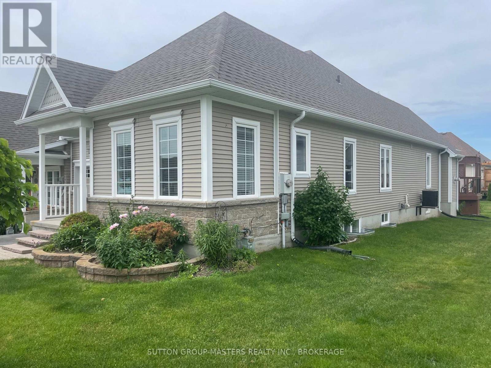 133 Britannia Crescent, Loyalist (Bath), ON - Outdoor
