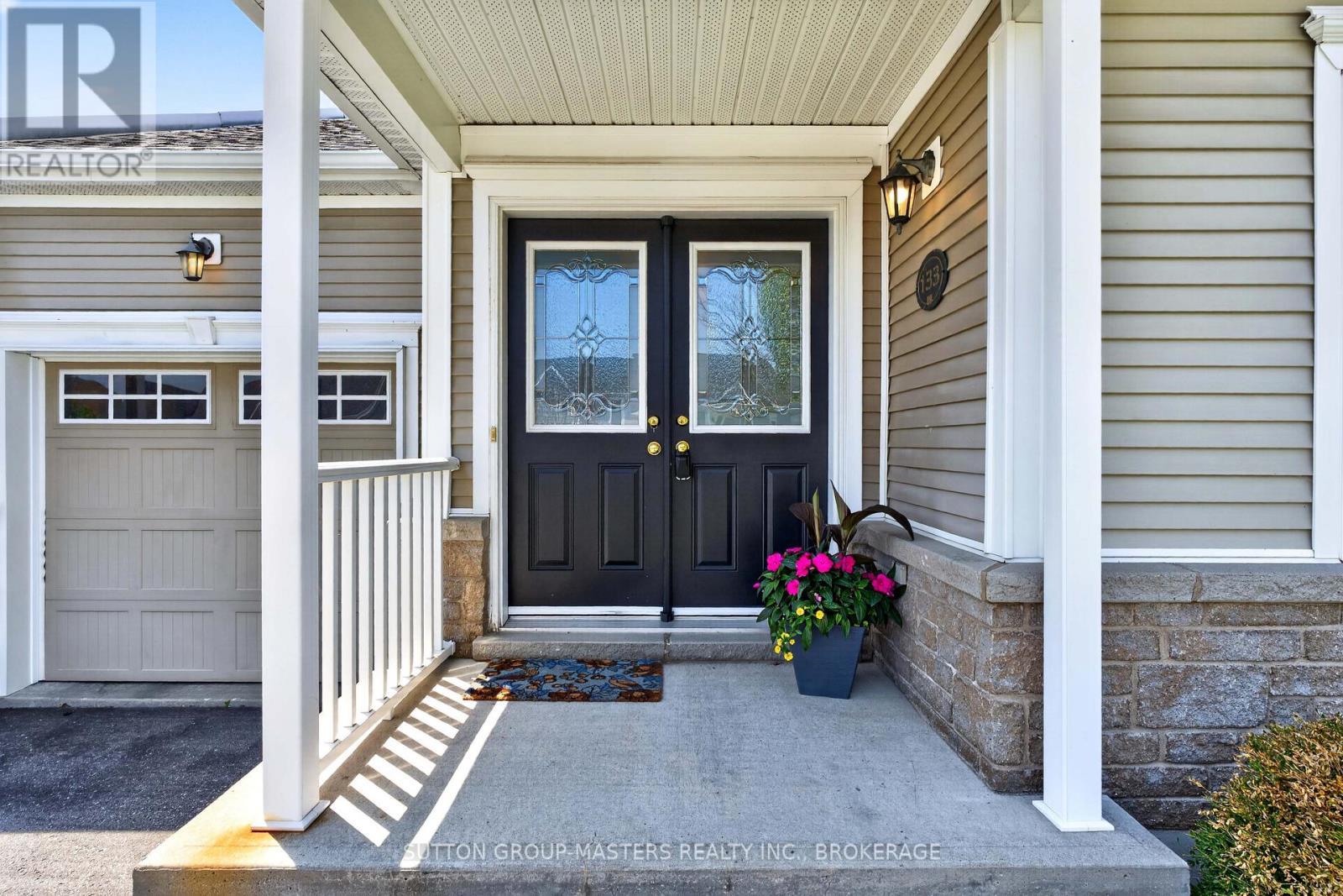 133 Britannia Crescent, Loyalist (Bath), ON - Outdoor With Exterior
