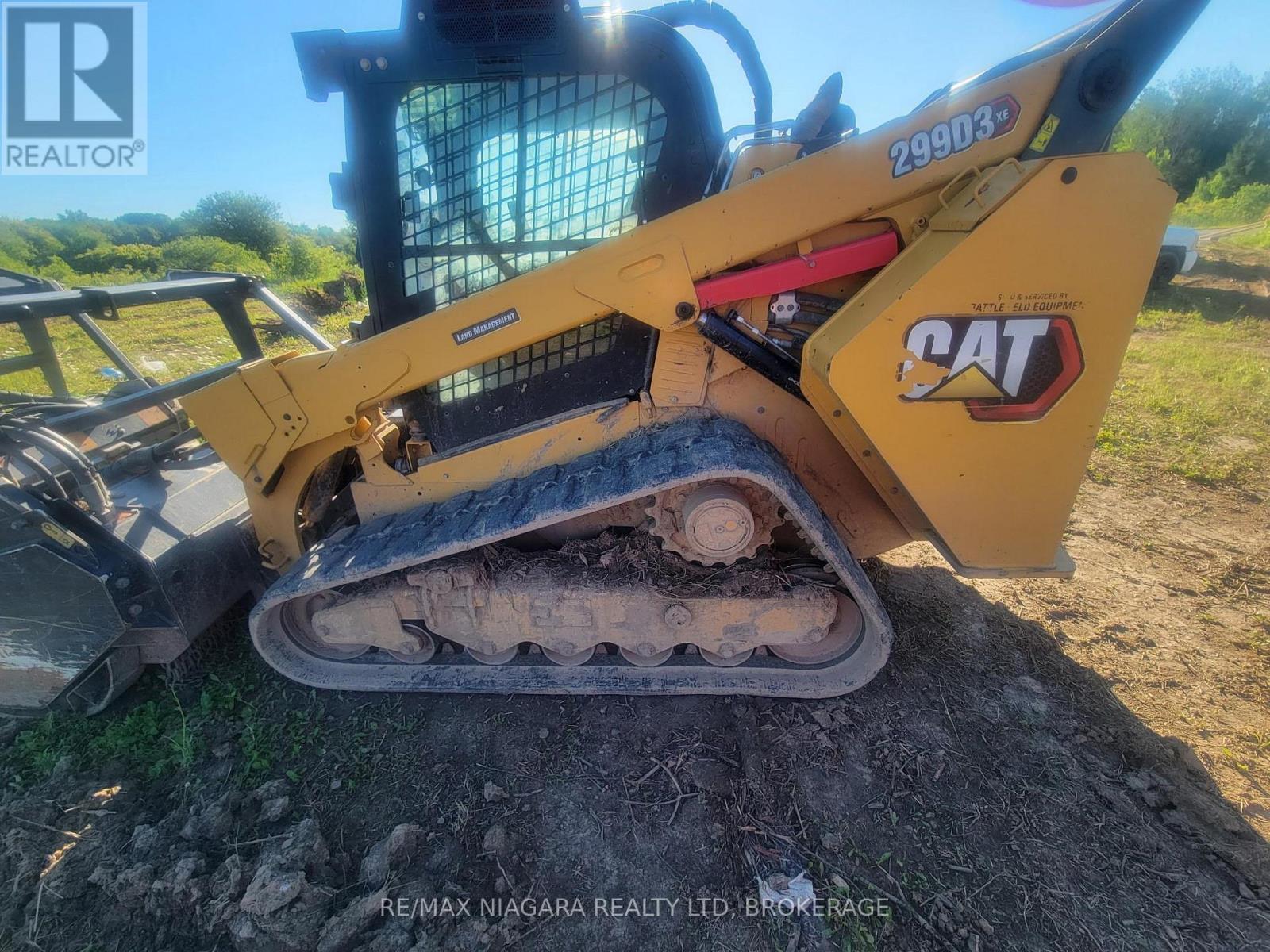 CAT299D3XE Land Management &Forestry HEAD 72\" 2023 - 6409 Willow Road, Niagara Falls (Lyons Creek), ON