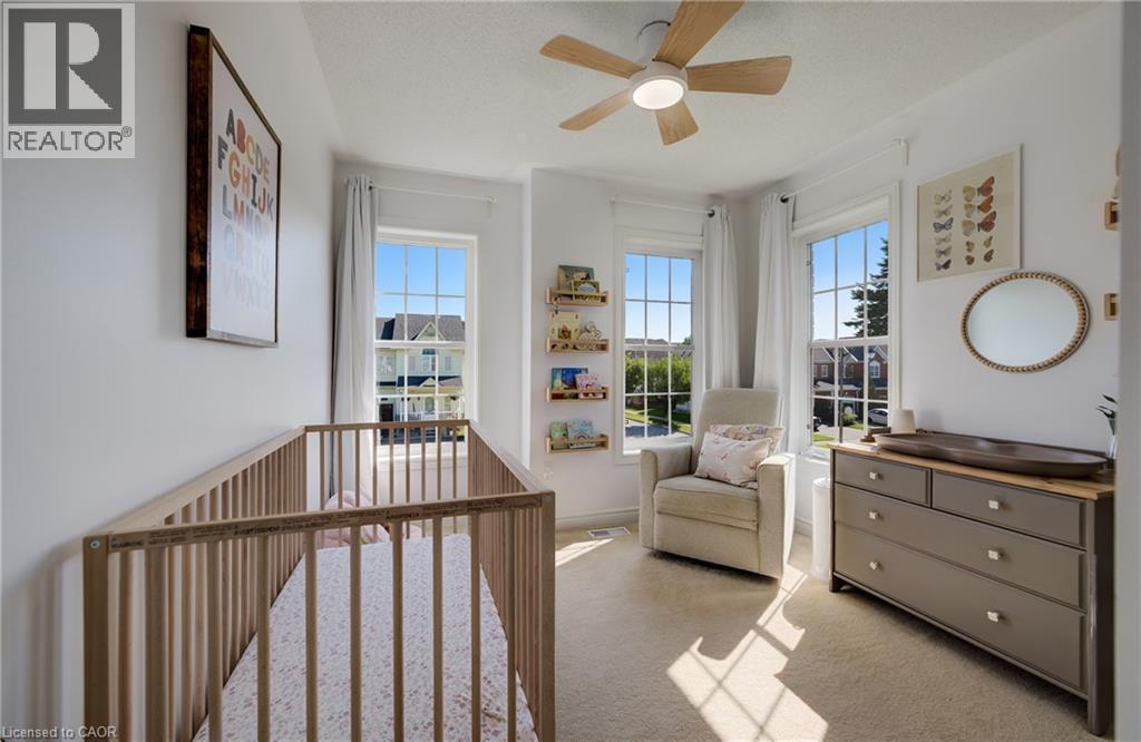 3 Golden Iris Crescent, Hamilton, ON - Indoor