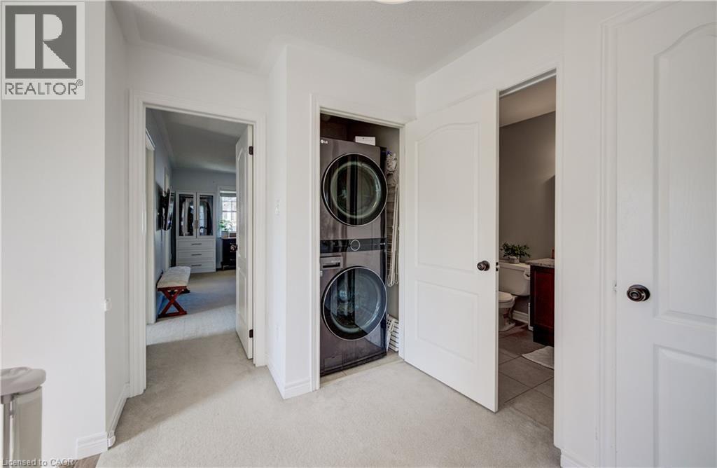 3 Golden Iris Crescent, Hamilton, ON - Indoor Photo Showing Laundry Room