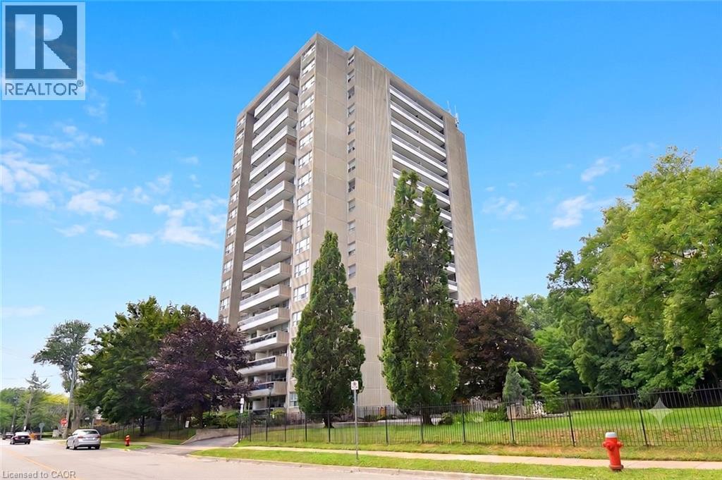 2263 Marine Drive Unit# 401, Oakville, ON - Outdoor With Facade