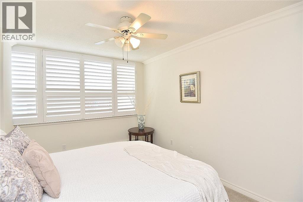 2263 Marine Drive Unit# 401, Oakville, ON - Indoor Photo Showing Bedroom