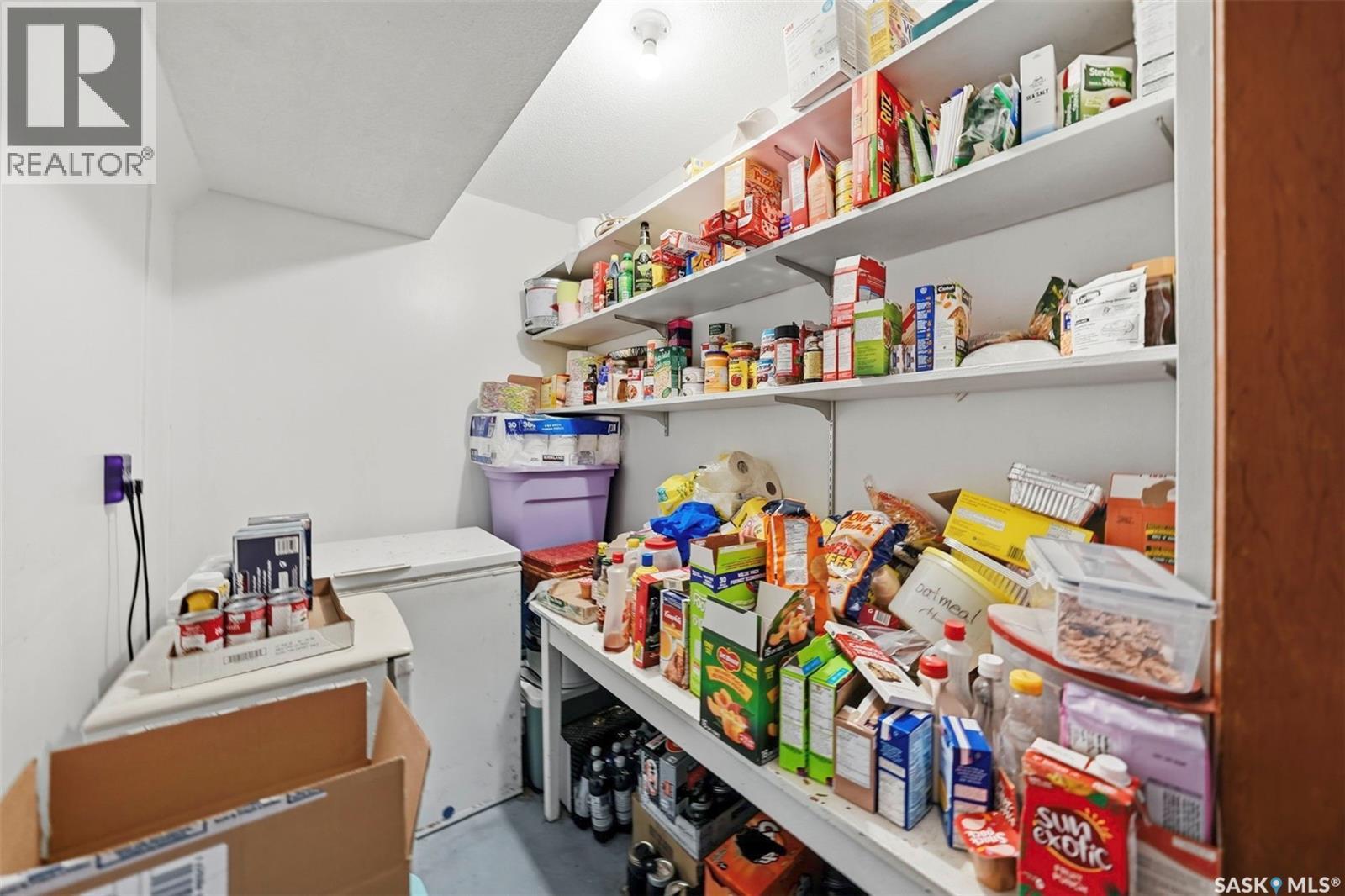 206 Carleton Drive, Saskatoon, SK - Indoor