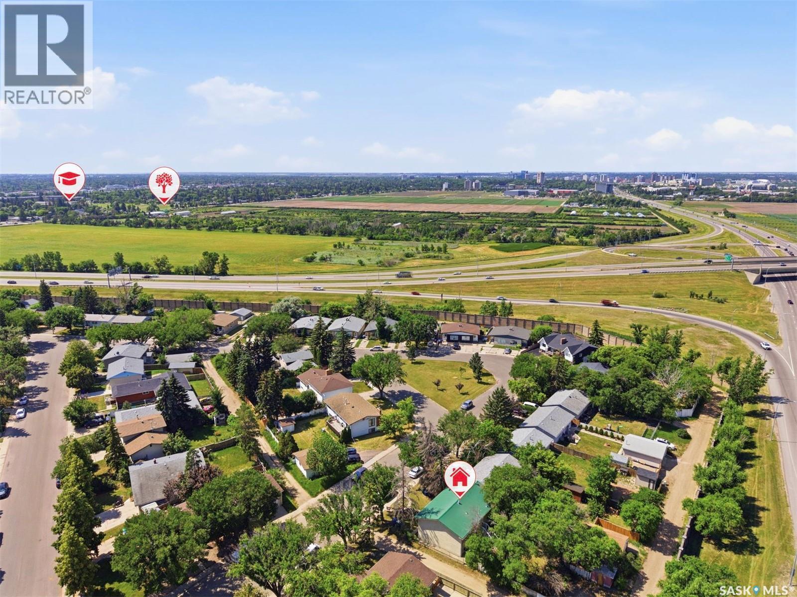 206 Carleton Drive, Saskatoon, SK - Outdoor With View