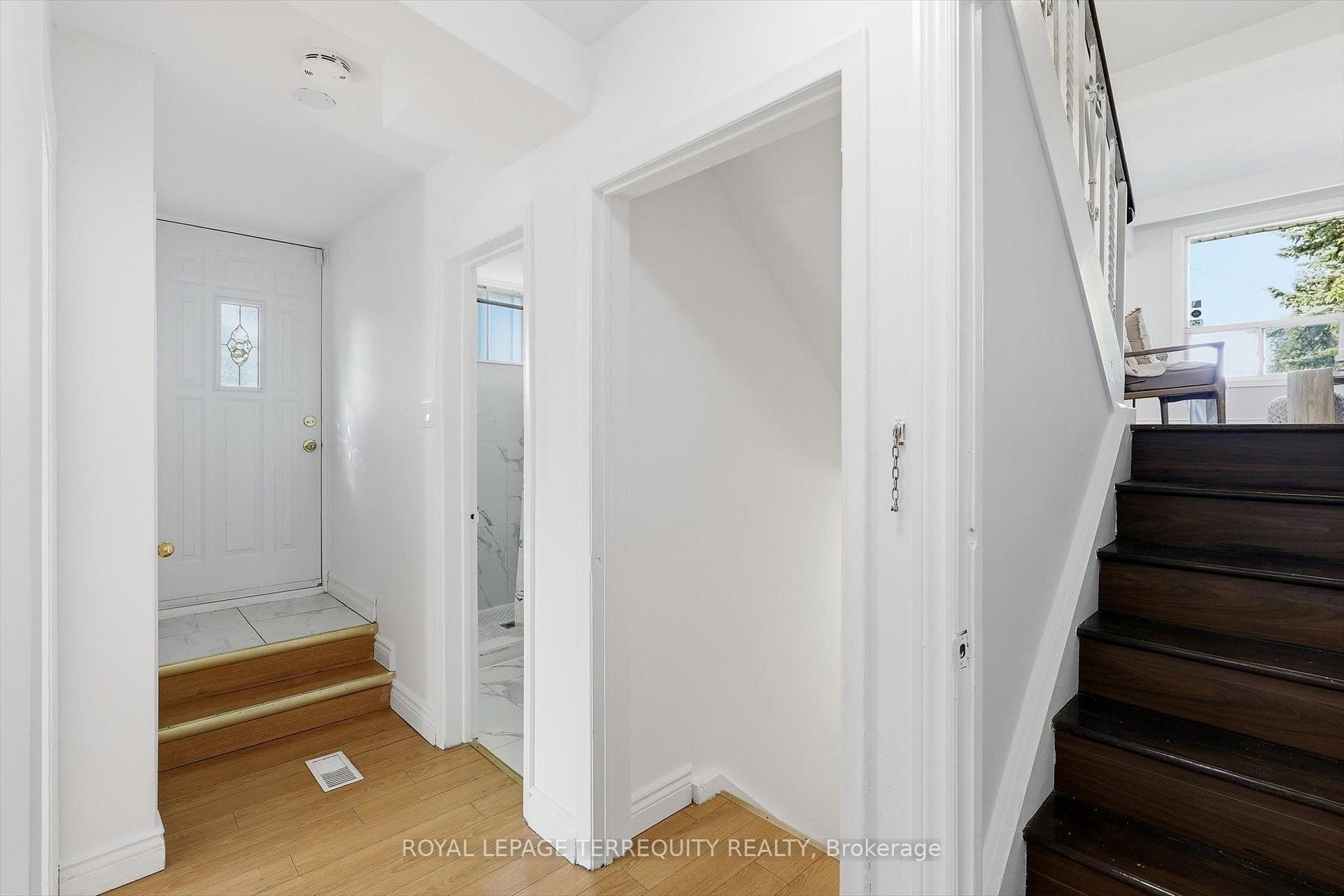89 Benjamin Boulevard, Toronto, ON