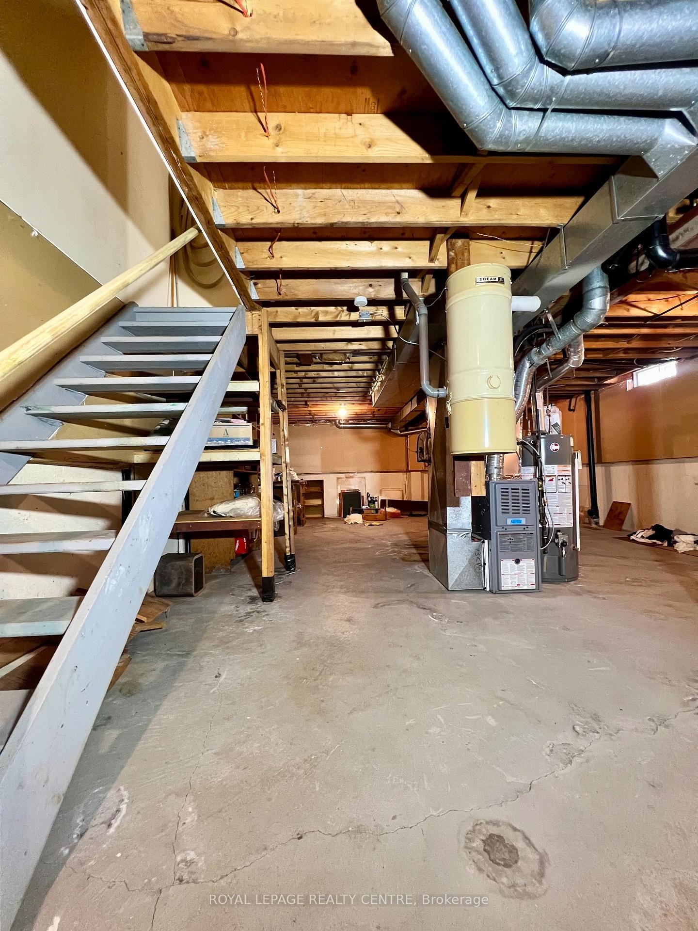4156 Wheelwright Crescent, Mississauga, ON - Indoor Photo Showing Basement