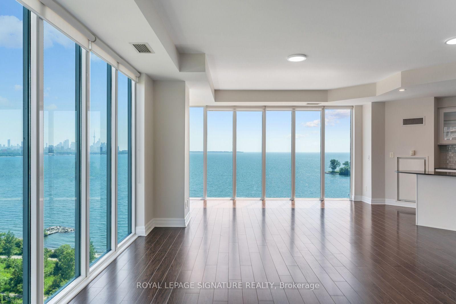 1103-58 Marine Parade Drive, Toronto, ON - Indoor