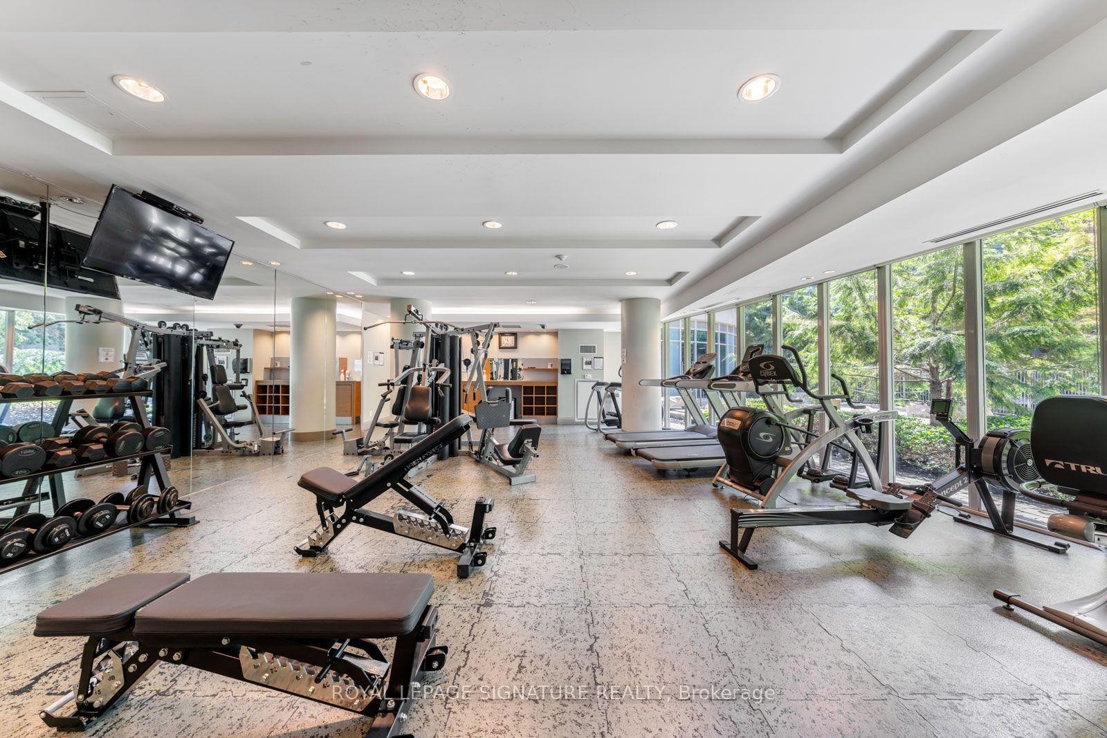 1103-58 Marine Parade Drive, Toronto, ON - Indoor Photo Showing Gym Room