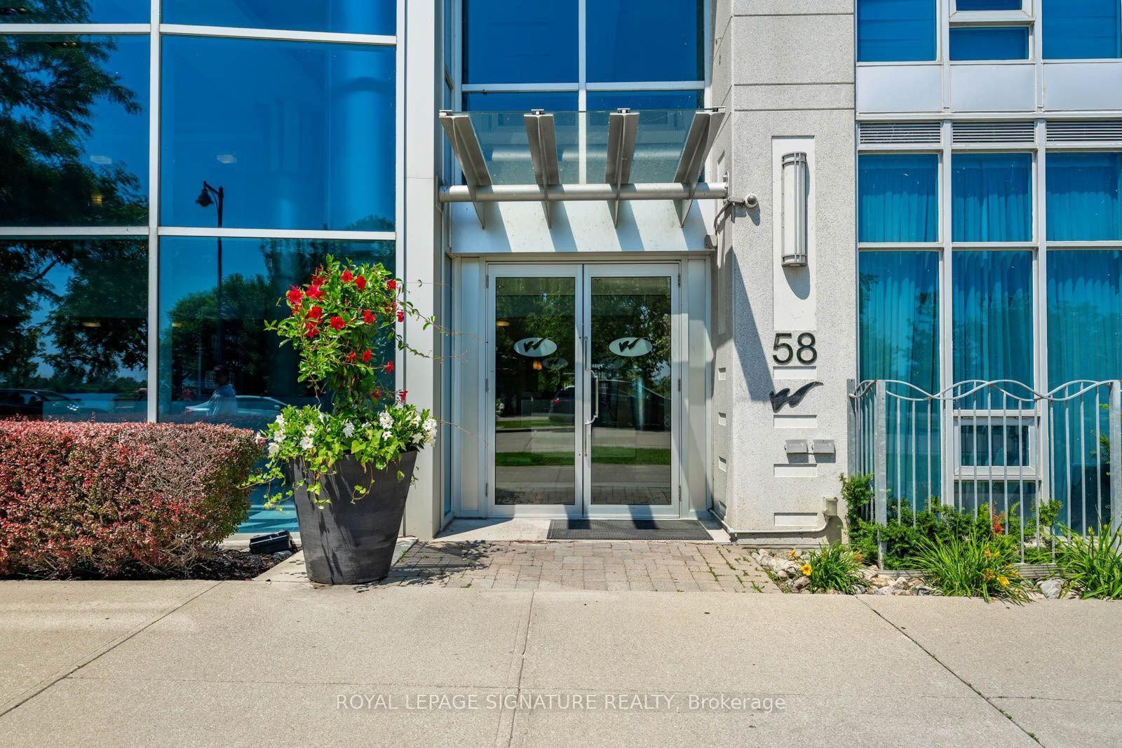 1103-58 Marine Parade Drive, Toronto, ON - Outdoor