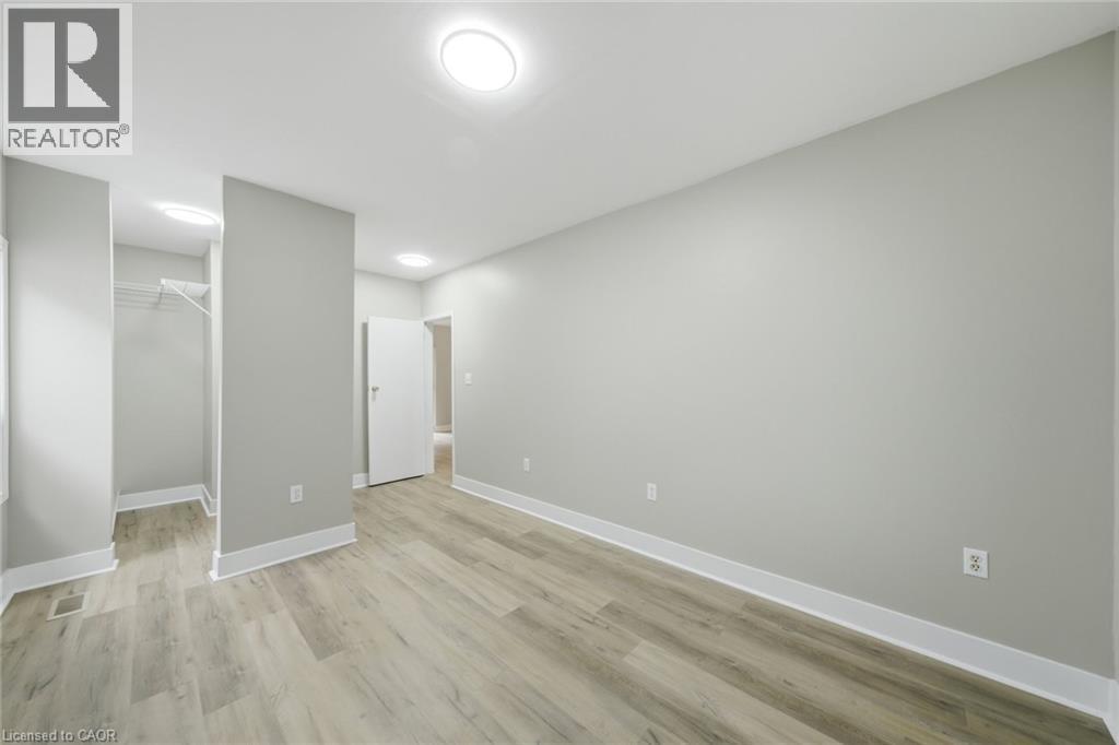 81 Cambridge Avenue, Hamilton, ON - Indoor Photo Showing Other Room