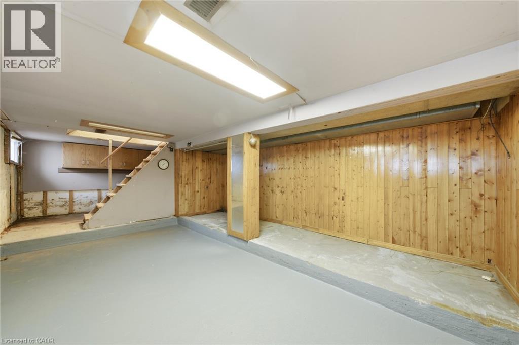 81 Cambridge Avenue, Hamilton, ON - Indoor