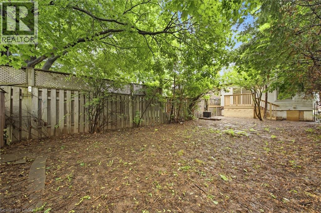 81 Cambridge Avenue, Hamilton, ON - Outdoor