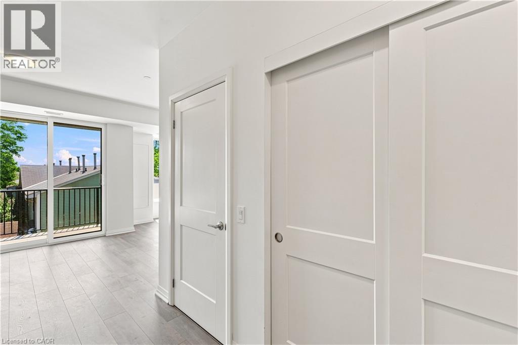 101 Golden Eagle Road Unit# 215, Waterloo, ON - Indoor Photo Showing Other Room