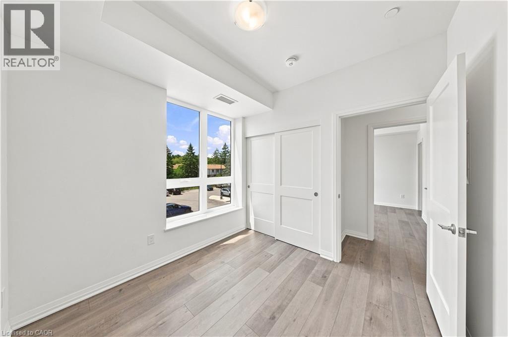 101 Golden Eagle Road Unit# 215, Waterloo, ON - Indoor Photo Showing Other Room