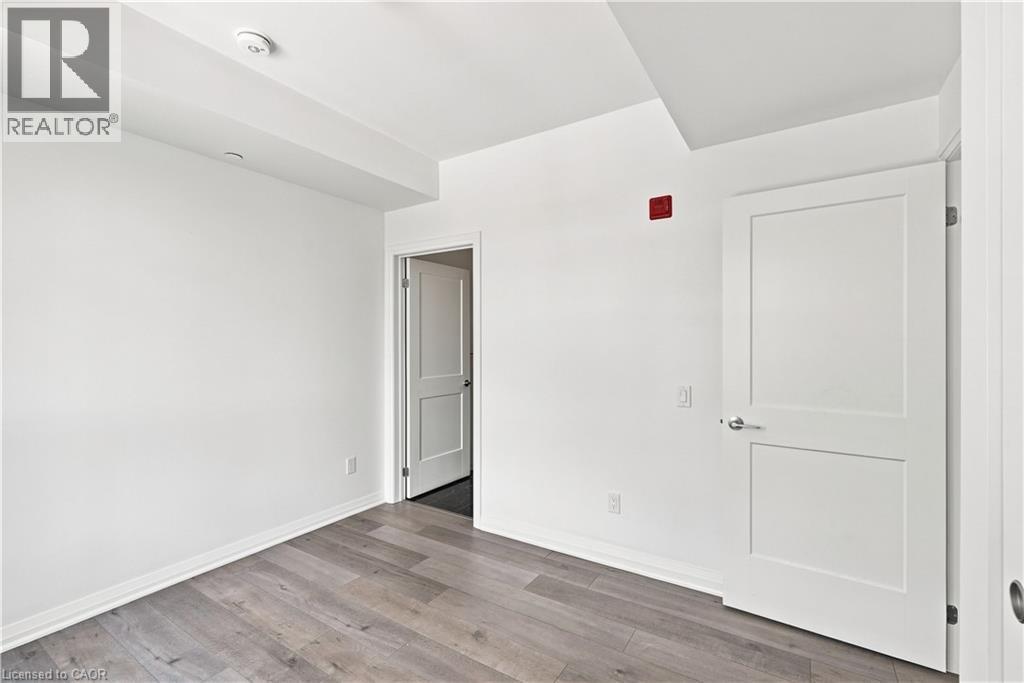 101 Golden Eagle Road Unit# 215, Waterloo, ON - Indoor Photo Showing Other Room