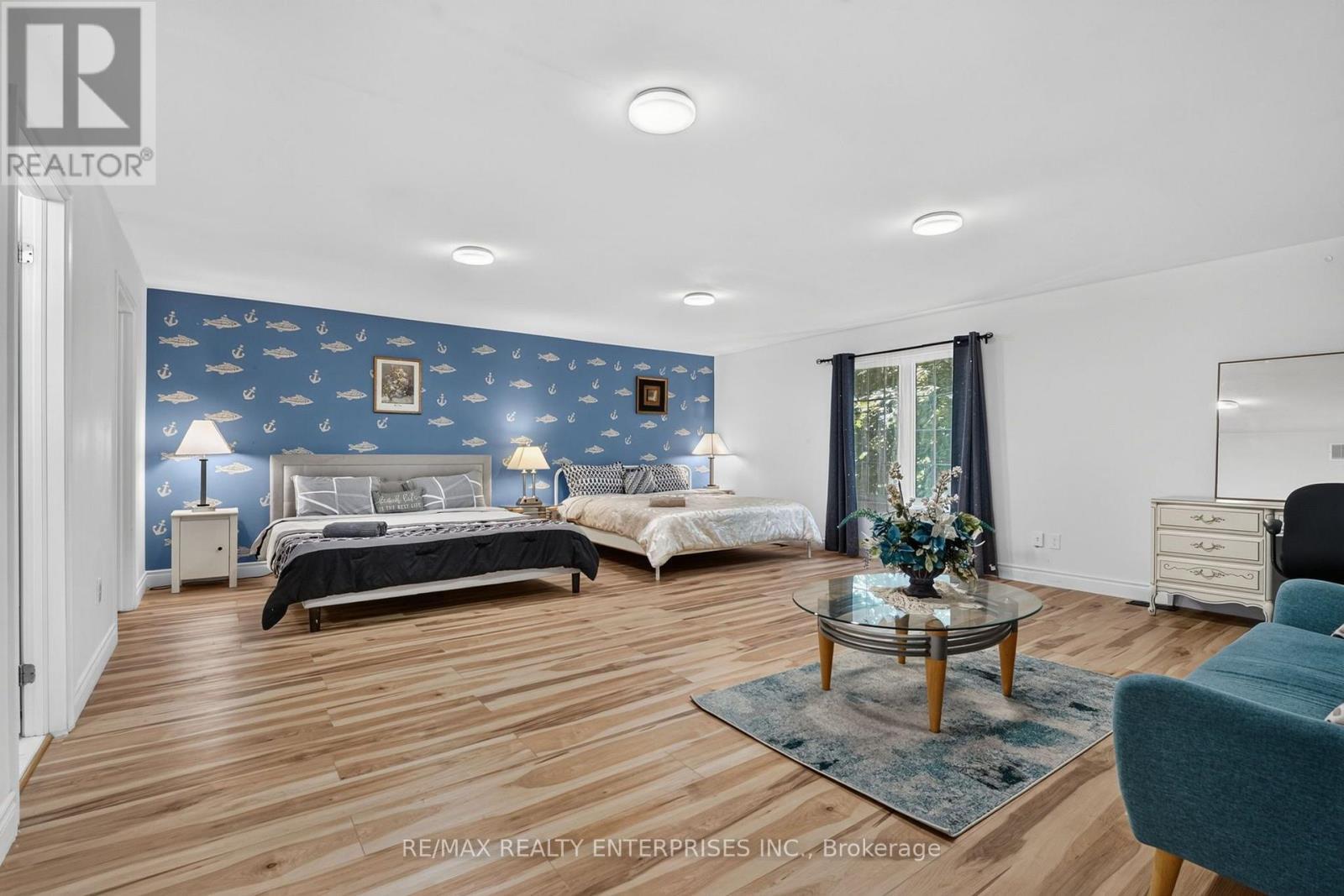 24 Charles Street, Port Colborne, ON - Indoor