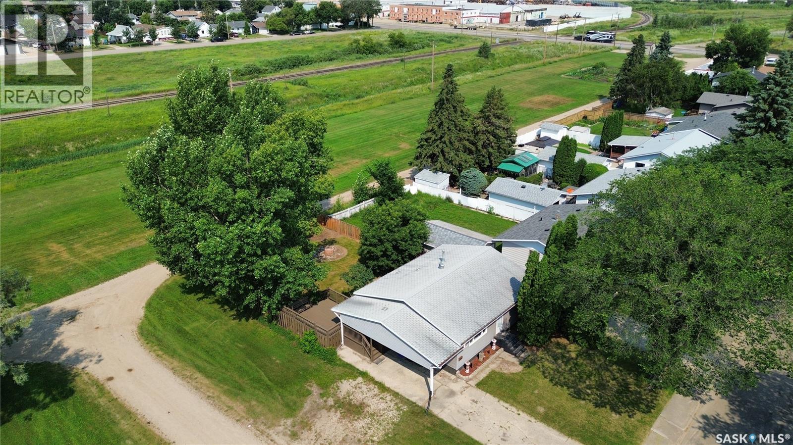 348 Myrtle Avenue, Yorkton, SK - Outdoor With Deck Patio Veranda With View