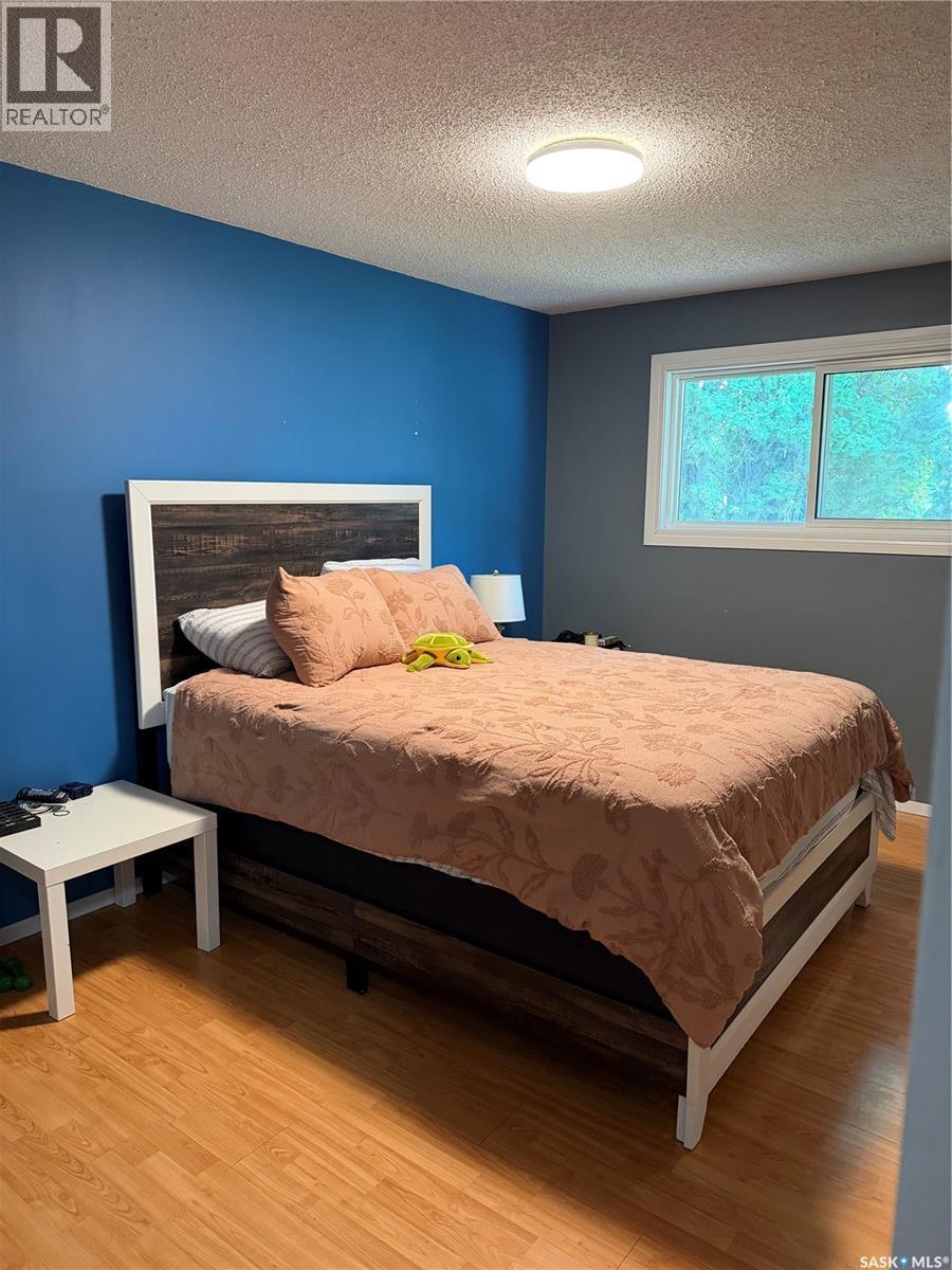 348 Myrtle Avenue, Yorkton, SK - Indoor Photo Showing Bedroom