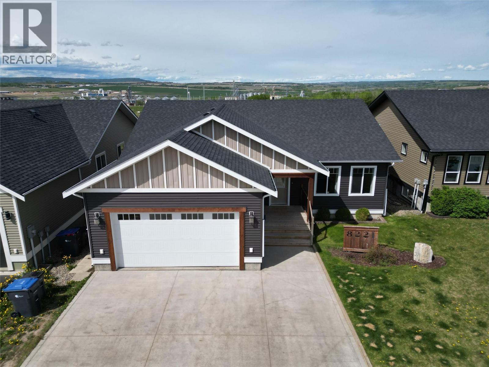 8221 19A Street, Dawson Creek, BC - Outdoor