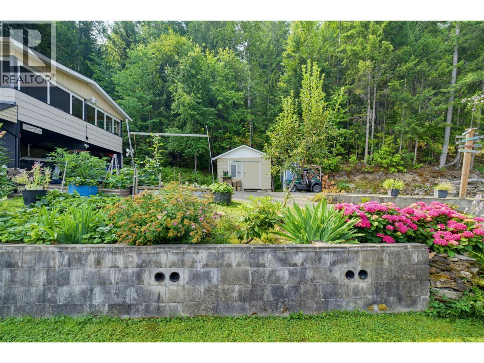 1249 Bernie Road Unit# 35, Sicamous, BC
