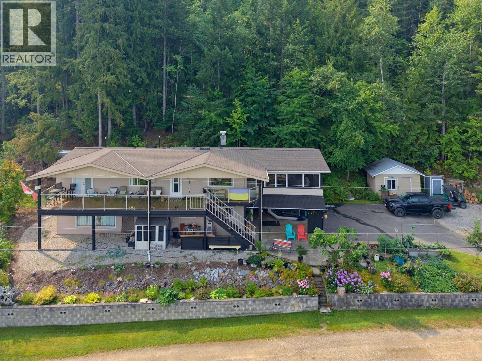 1249 Bernie Road Unit# 35, Sicamous, BC