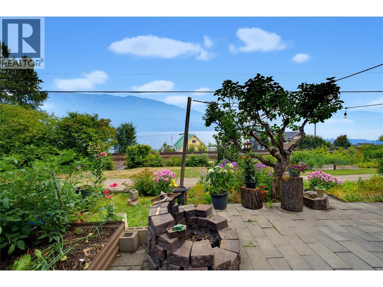 1249 Bernie Road Unit# 35, Sicamous, BC