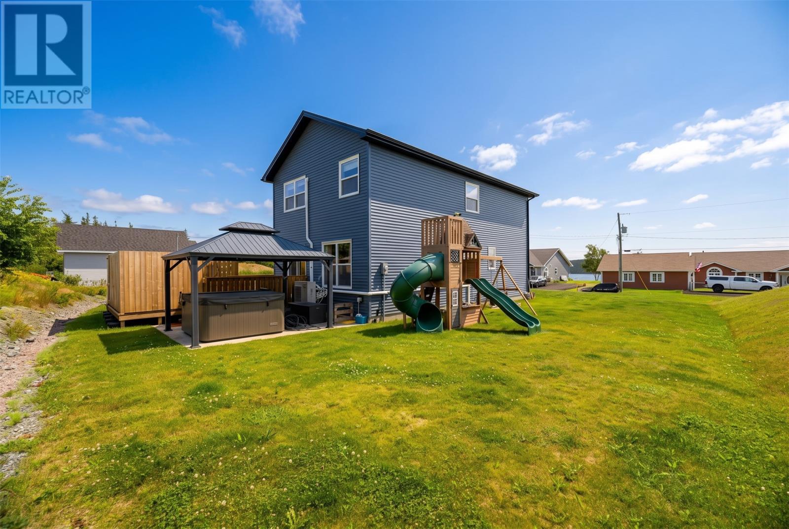 7 Sunset Drive, Holyrood, NL - Outdoor