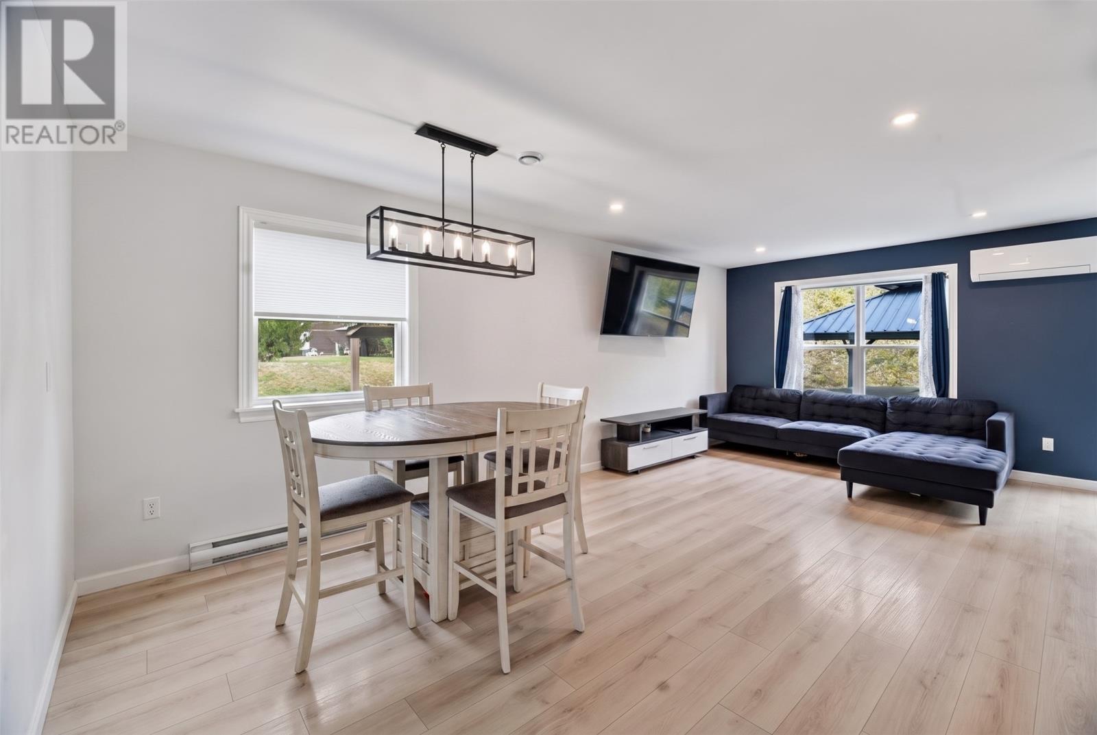 7 Sunset Drive, Holyrood, NL - Indoor Photo Showing Other Room